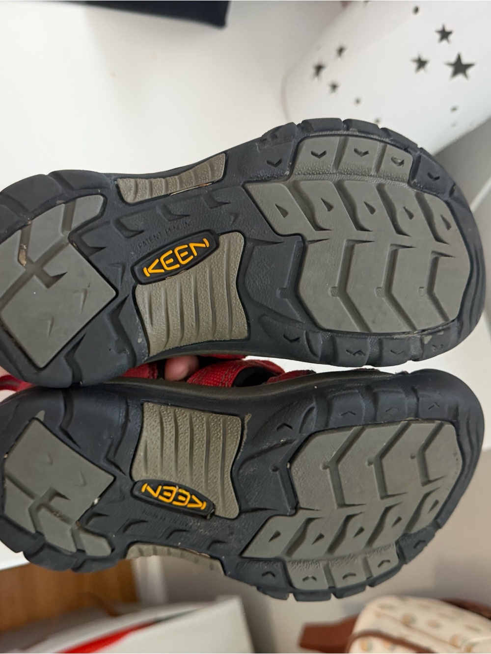 Keen Kids Black and Red Sandals sz 12